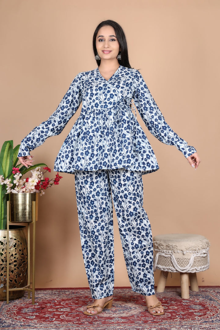 Traditional aangrakhha style sets