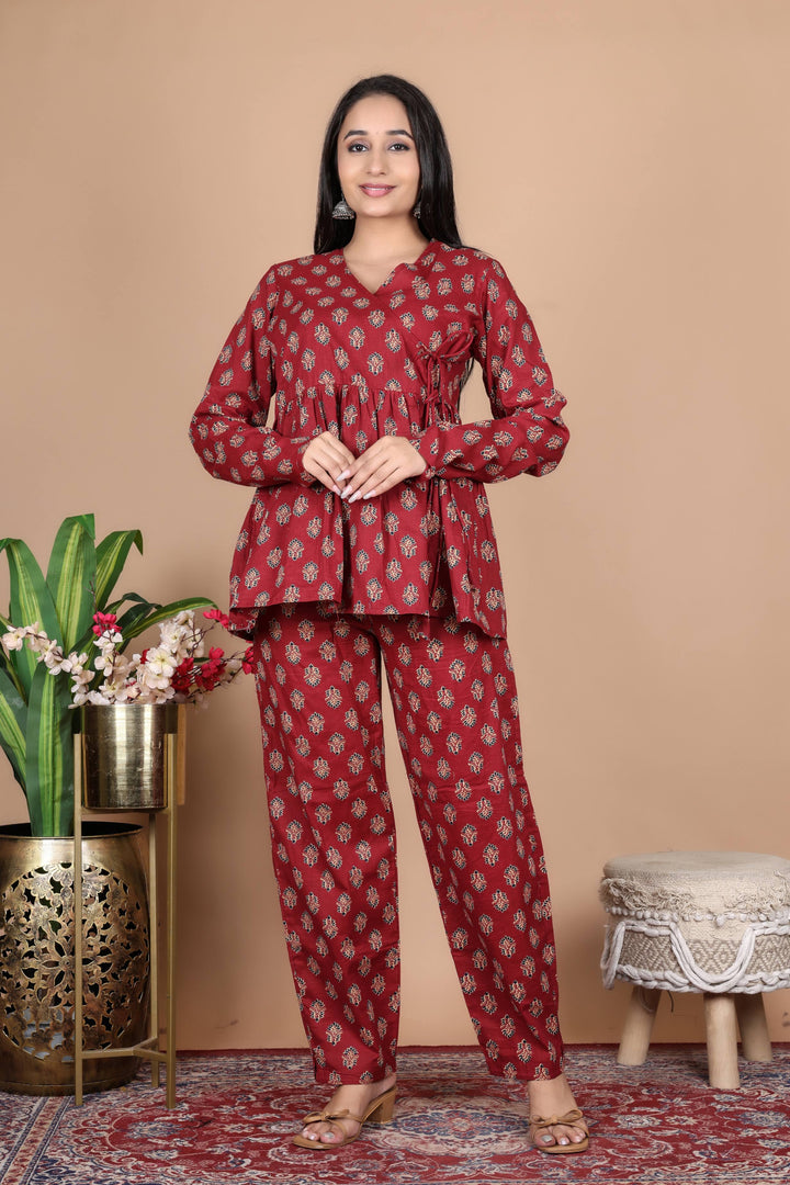 Traditional aangrakhha style set
