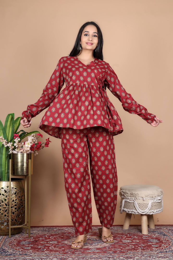 Traditional aangrakhha style set