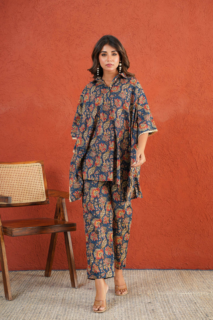 Dark blue Kaftaan