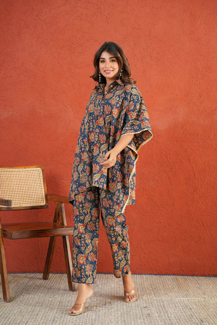 Dark blue Kaftaan